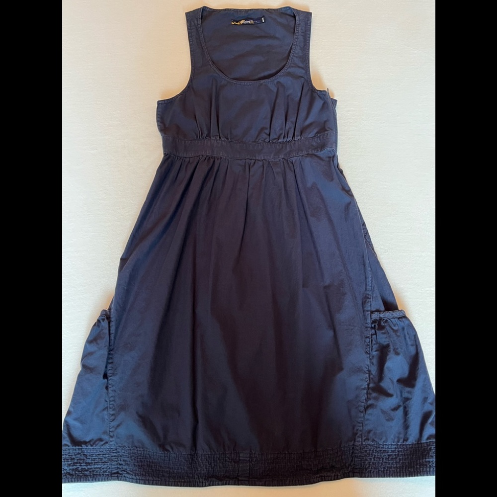 Navy dress